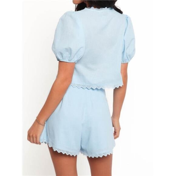 Lace Detail V-Neck Top and Shorts Set - Picture 4 of 5
